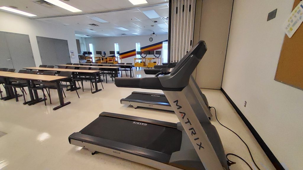 New treadmills in the SKHS undergraduate student lab